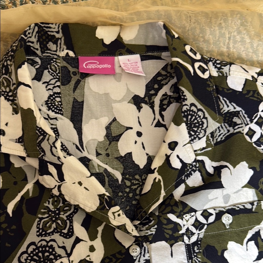 Pappagallo Olive and Black Floral Shirt